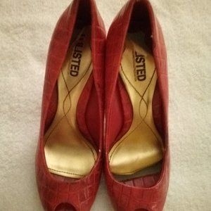 Sexy Unlisted by Kenneth Cole Shoes, Size 6